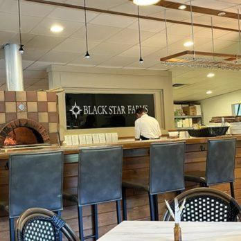 Inn At Black Star Farms Suttons Bay Buitenkant foto