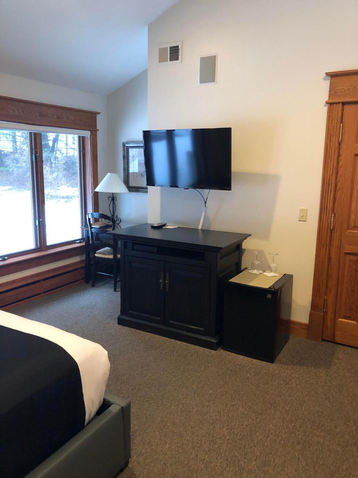 Inn At Black Star Farms Suttons Bay Buitenkant foto